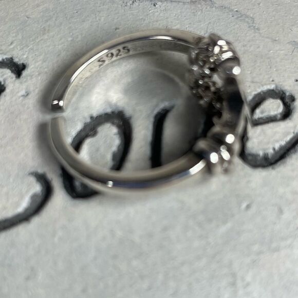 #23 NEW 925 Sterling Silver Open Adjustable Cross Ring - Picture 6 of 7
